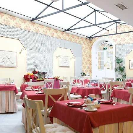 دونيا ماريا فندق إشبيلية