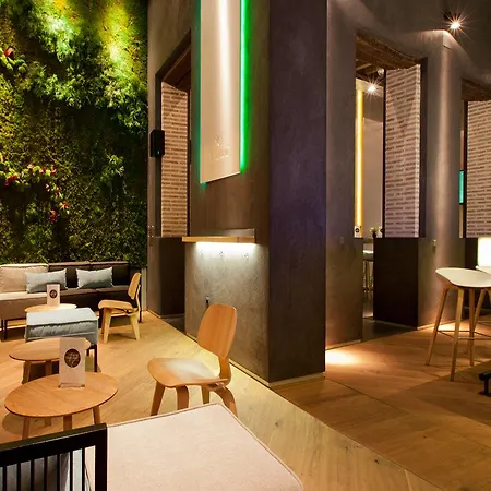 Dona Maria Hotel 4*