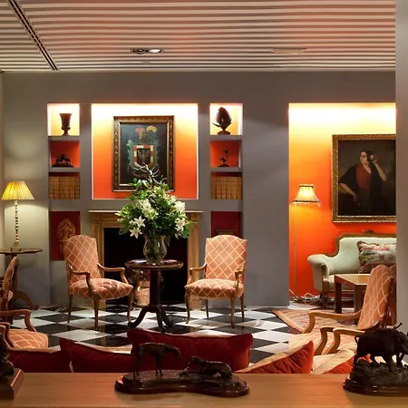 Hotel Dona Maria 4*