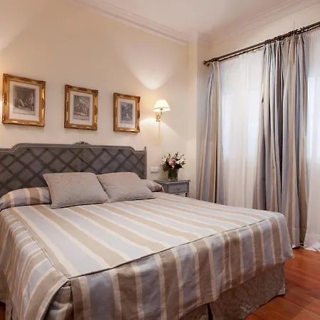 Dona Maria Hotel Séville